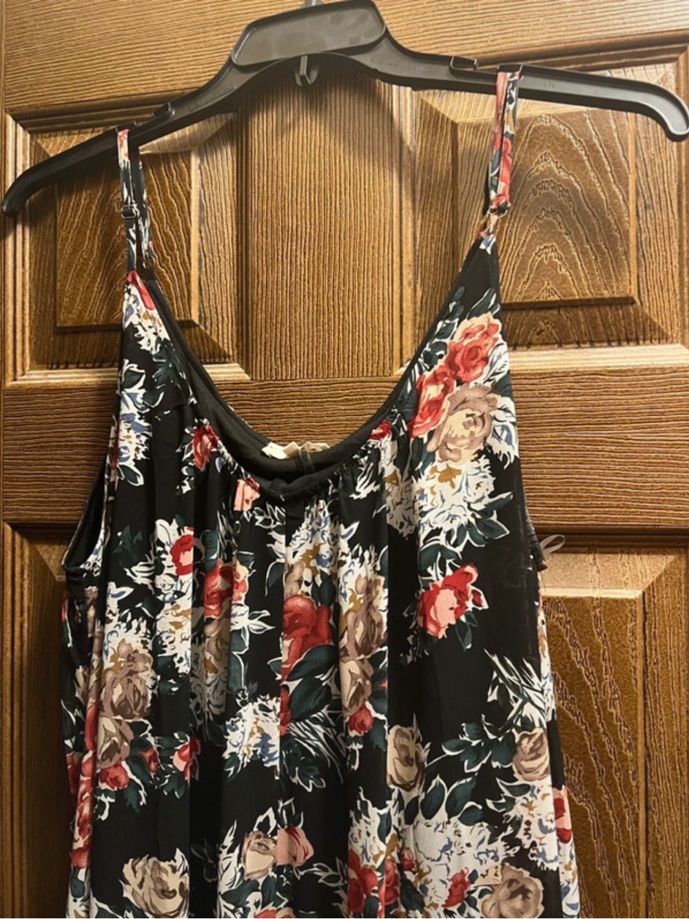 entro Black Floral Maxi Dress with Red and Cream Blooms - Picture 2 of 8